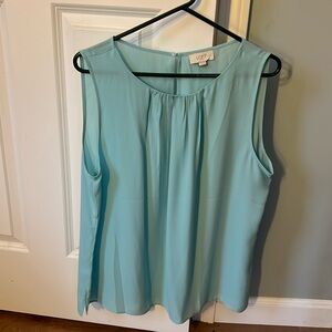 Large loft sleeveless